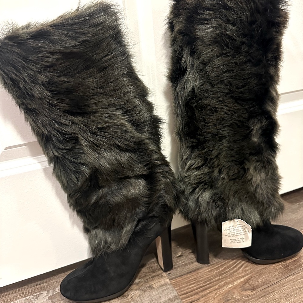 RARE High Heel UGG Collection Boots-Made in Italy